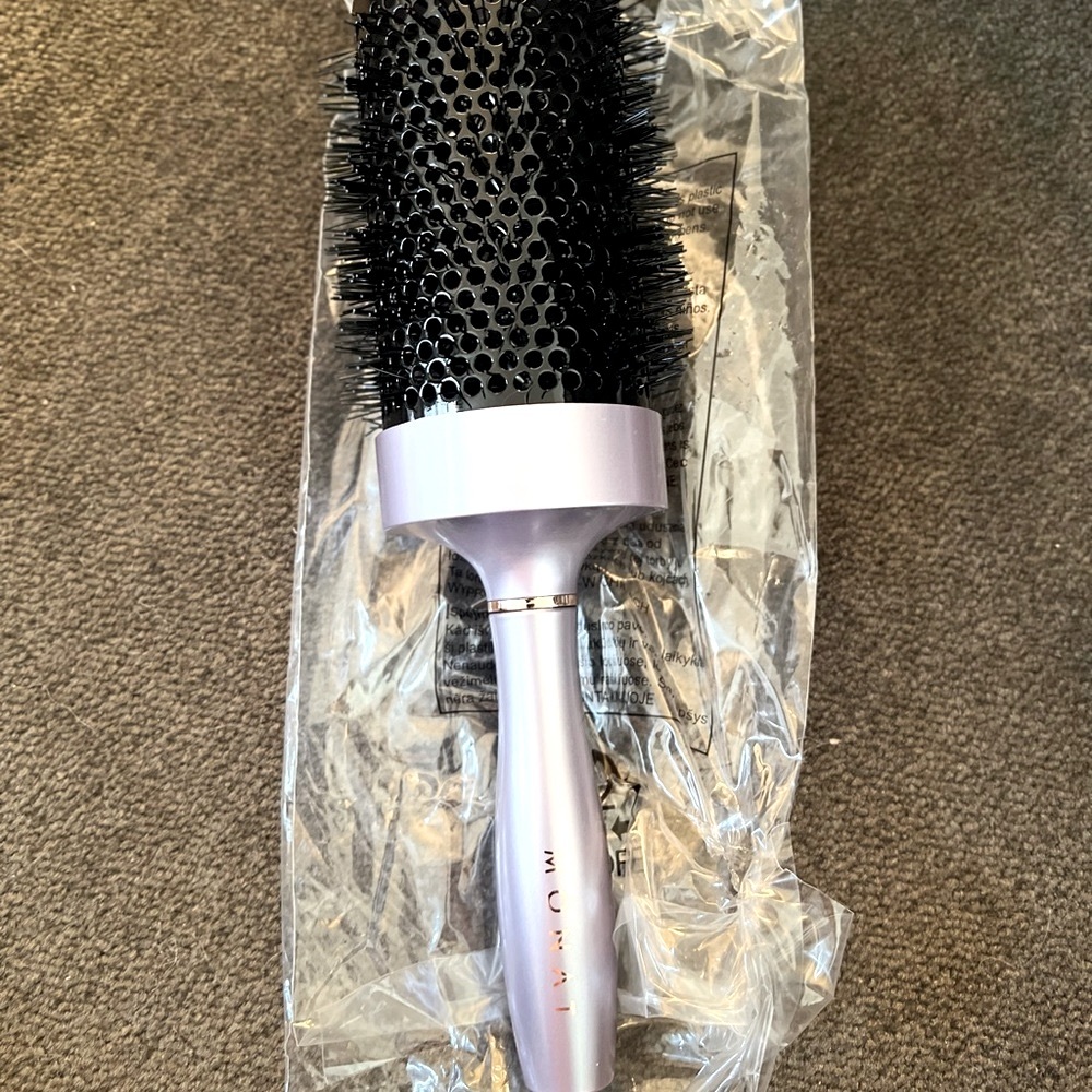 Monat Limited Edition Large Purple Aluminum Barrel Round Brush